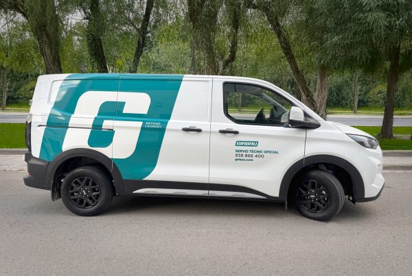 Girbau Van Wrap 2025