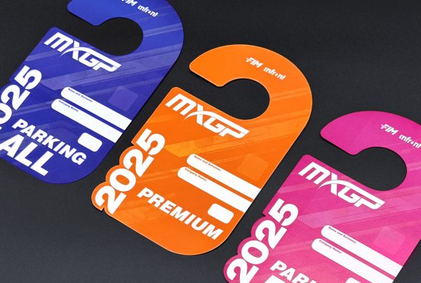 paper vehicle hangers